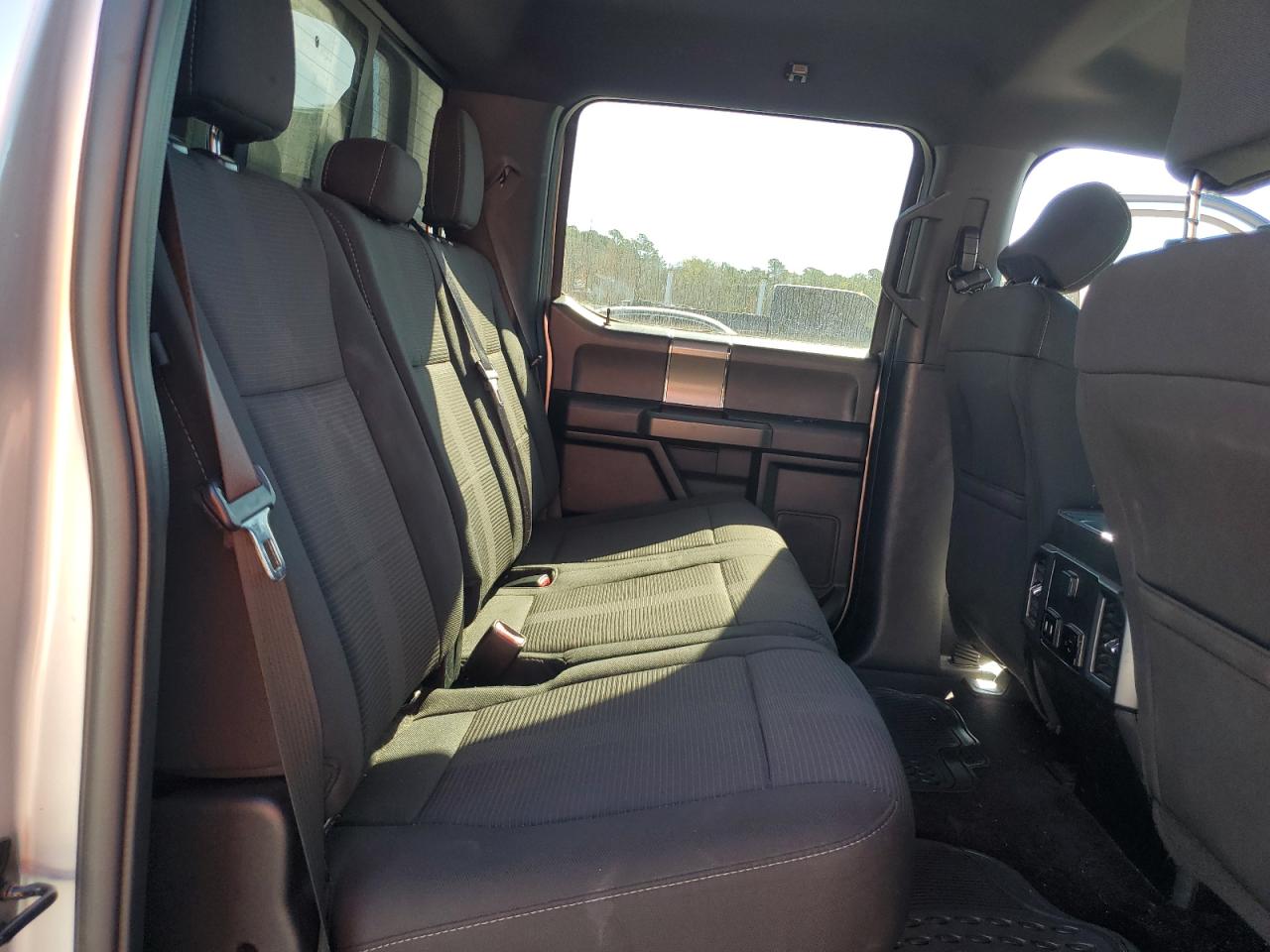 2017 Ford F150 Supercrew VIN: 1FTEW1CP1HFB54244 Lot: 87048855