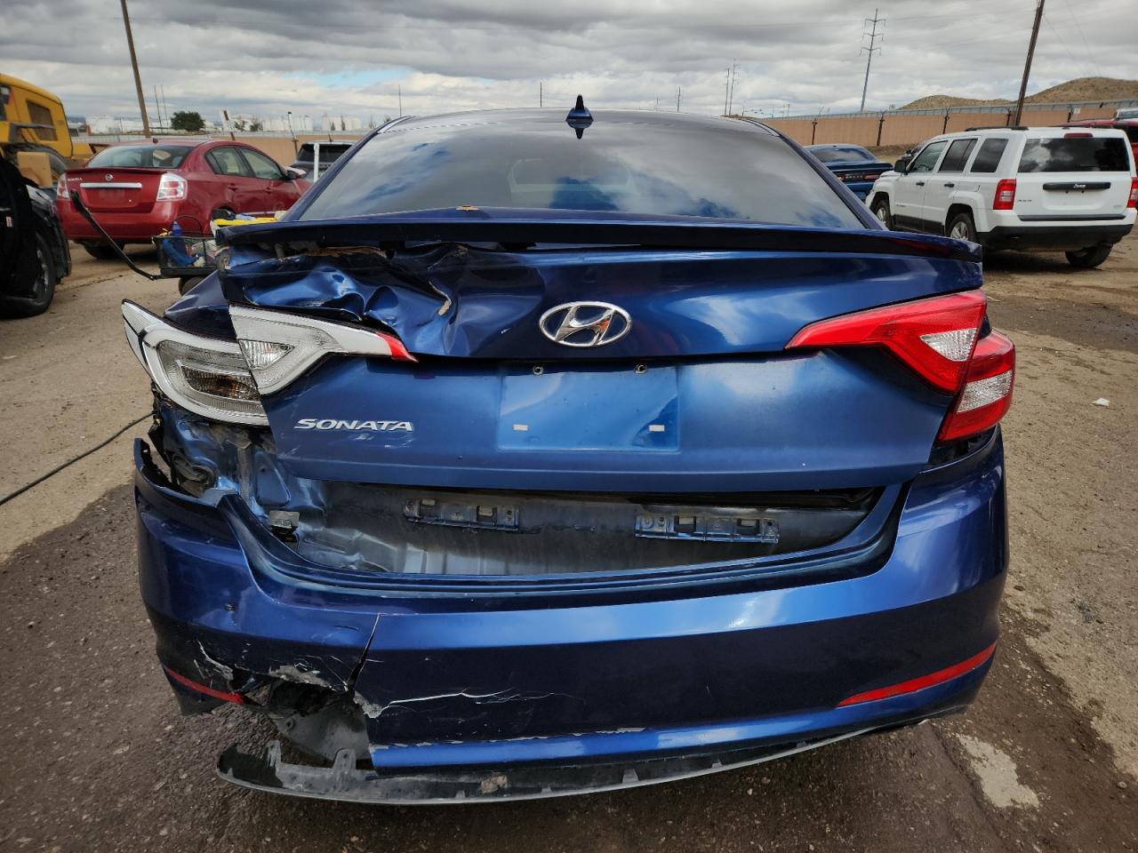 2015 Hyundai Sonata Se VIN: 5NPE24AF2FH232850 Lot: 86172675