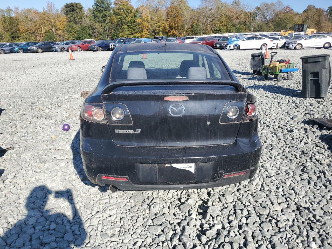 2007 Mazda 3 S VIN: JM1BK323371624519 Lot: 82682495