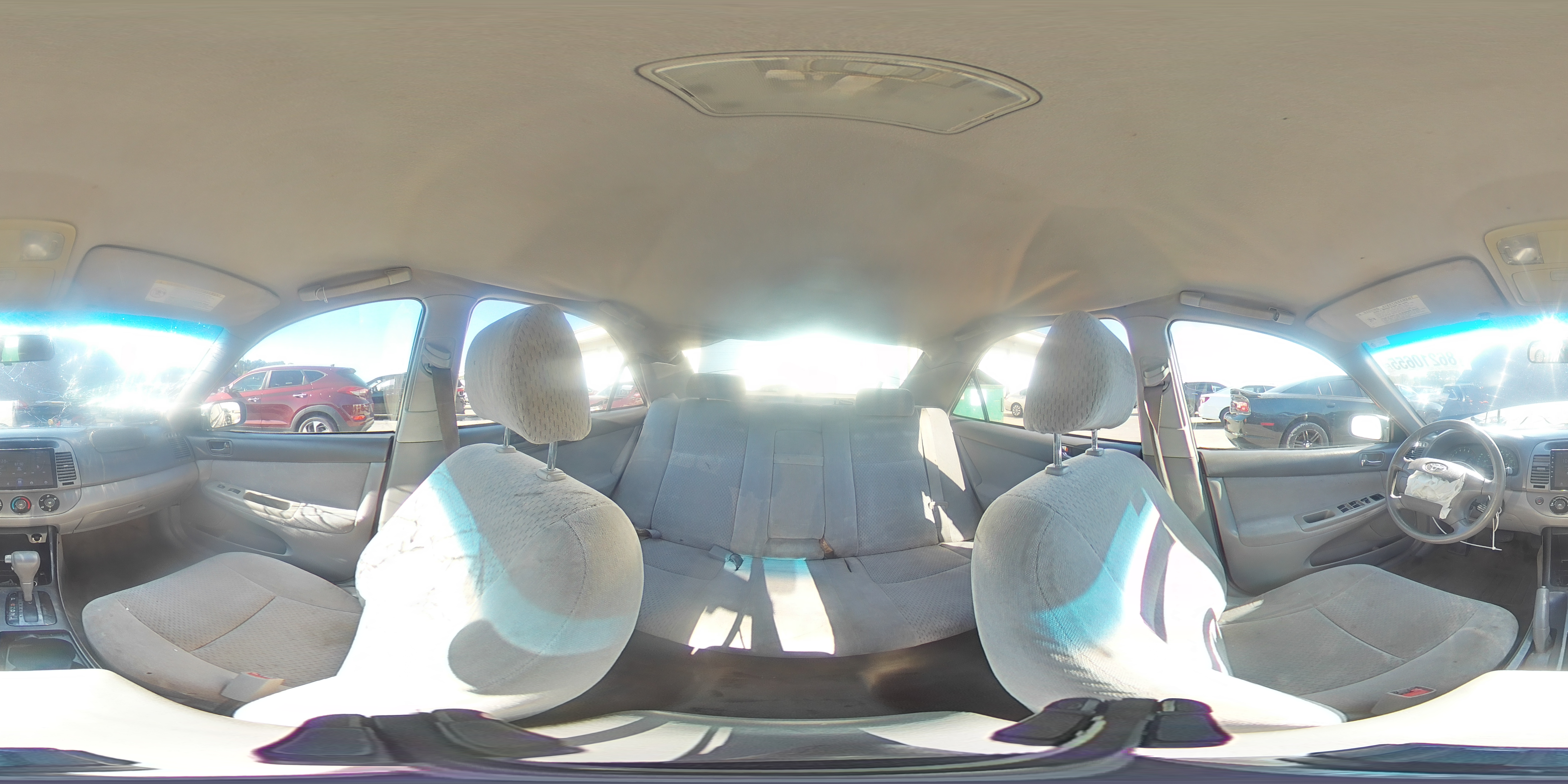 2003 Toyota Camry Le VIN: 4T1BE32K53U740985 Lot: 86210655