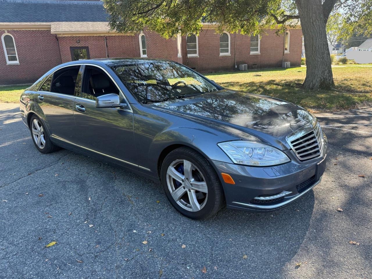 2011 Mercedes-Benz S 550 4Matic