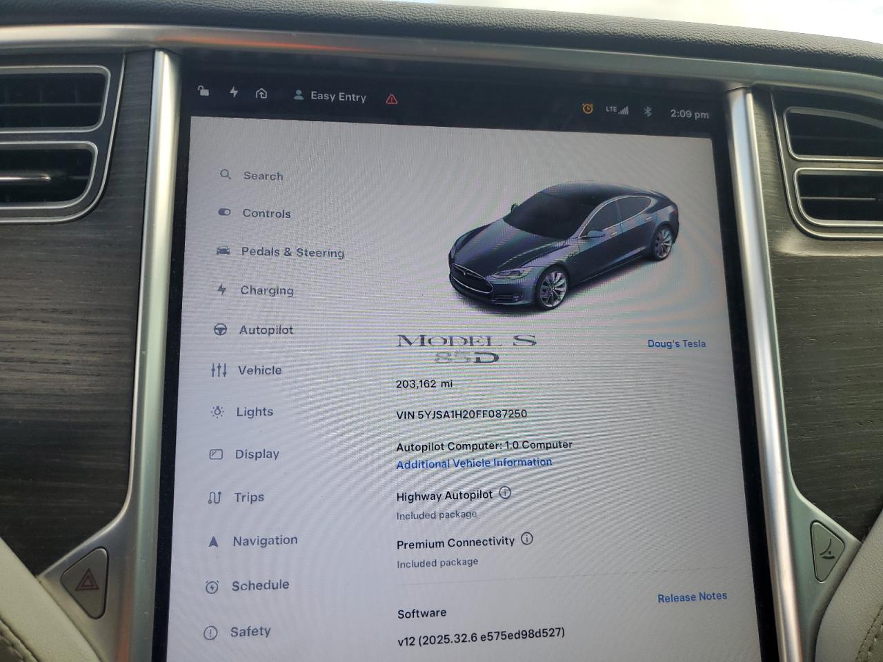 2015 Tesla Model S 85D VIN: 5YJSA1H20FF087250 Lot: 82581165