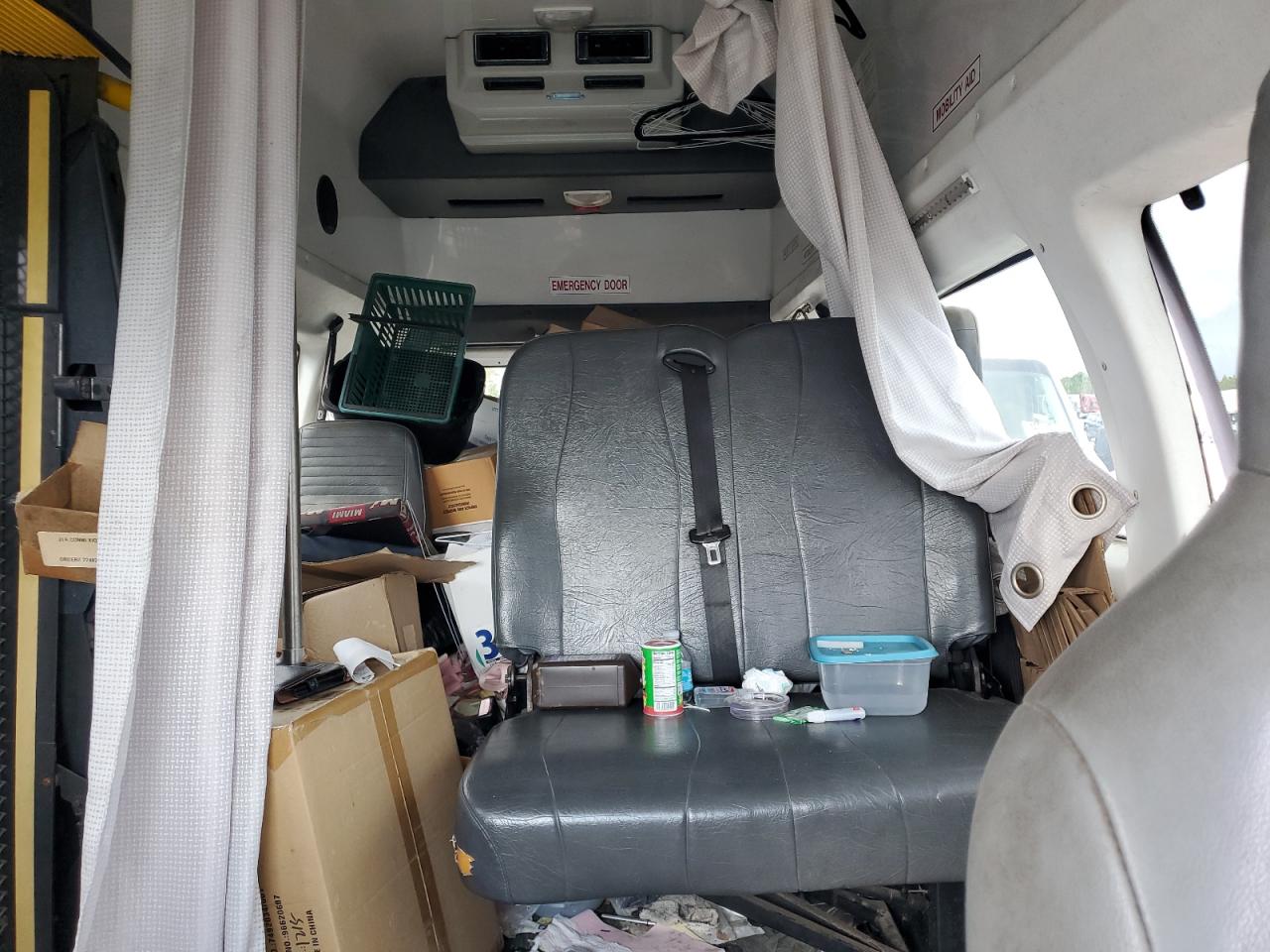 2011 Ford Econoline E350 Super Duty Van VIN: 1FTDS3ELXBDA54241 Lot: 84635445