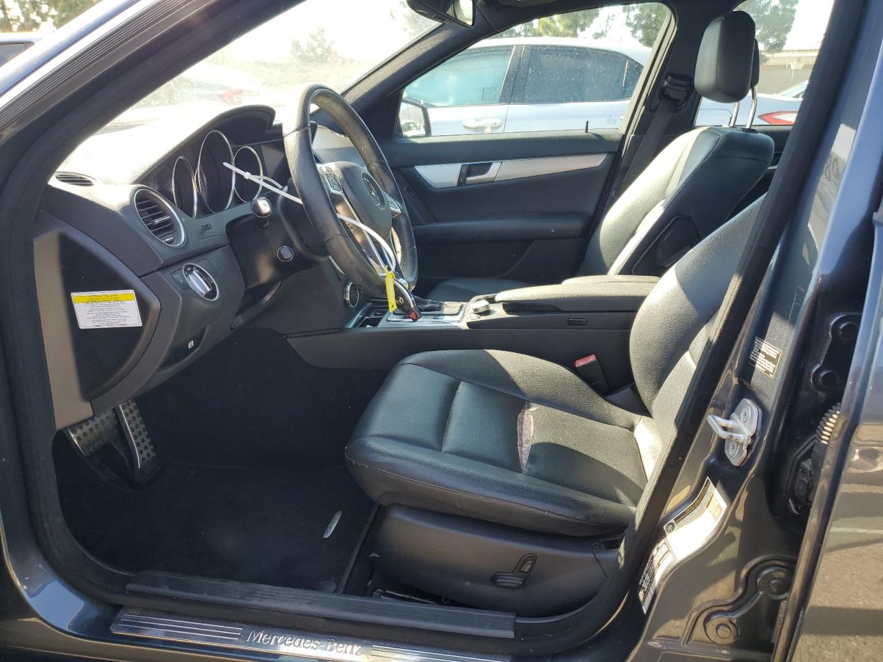 2013 Mercedes-Benz C 250 VIN: WDDGF4HB8DA810007 Lot: 89888945