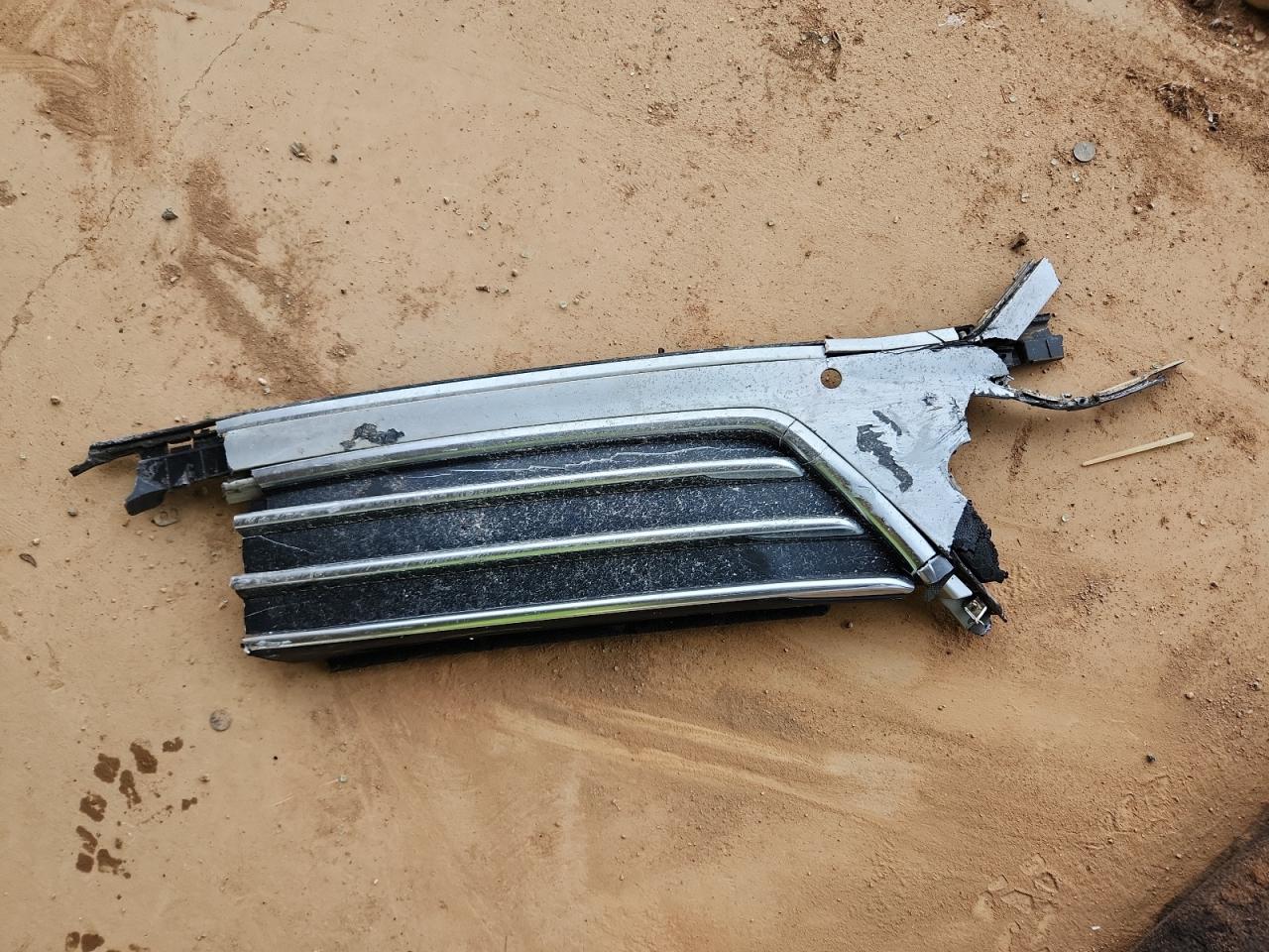 2015 Hyundai Genesis 3.8L VIN: KMHGN4JE4FU101296 Lot: 82238735