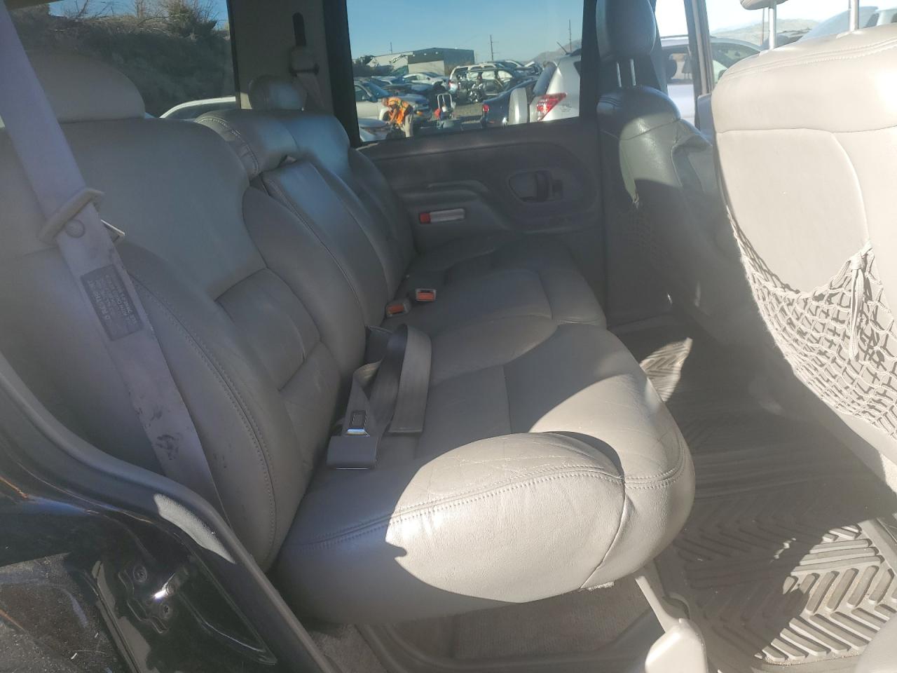 1996 GMC Yukon VIN: 1GKEK13R0TJ741932 Lot: 90860675