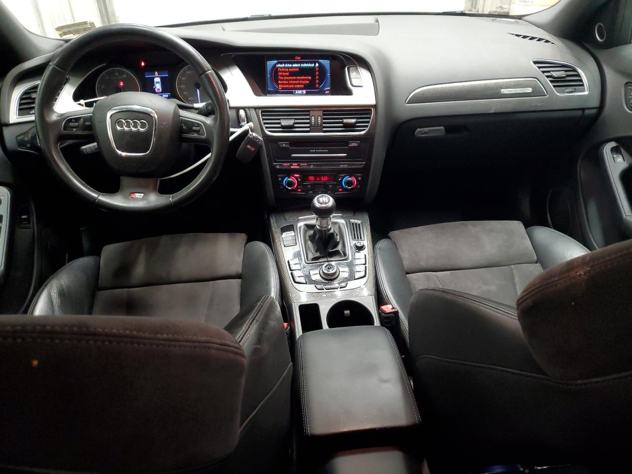 2010 Audi S4 Premium Plus VIN: WAUDGAFL2AA095724 Lot: 90329955