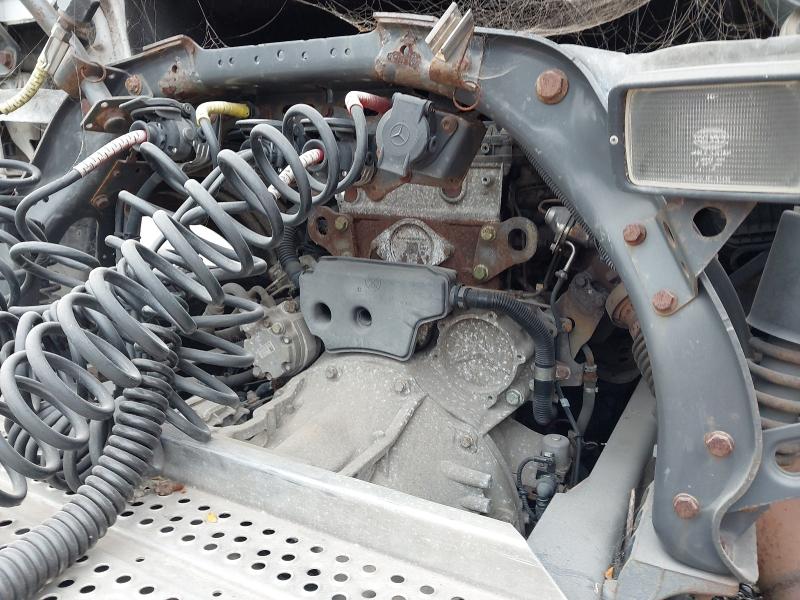 2014 MERCEDES-BENZ ACTROS (4) 