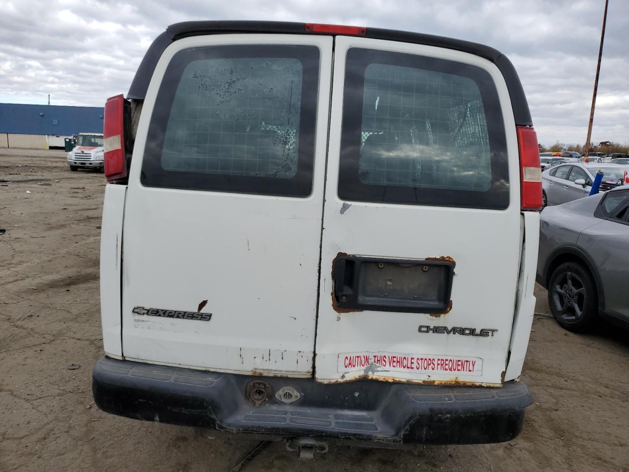 2004 Chevrolet Express 3500 Delivery Van VIN: 1GCHG35U341244382 Lot: 90686395