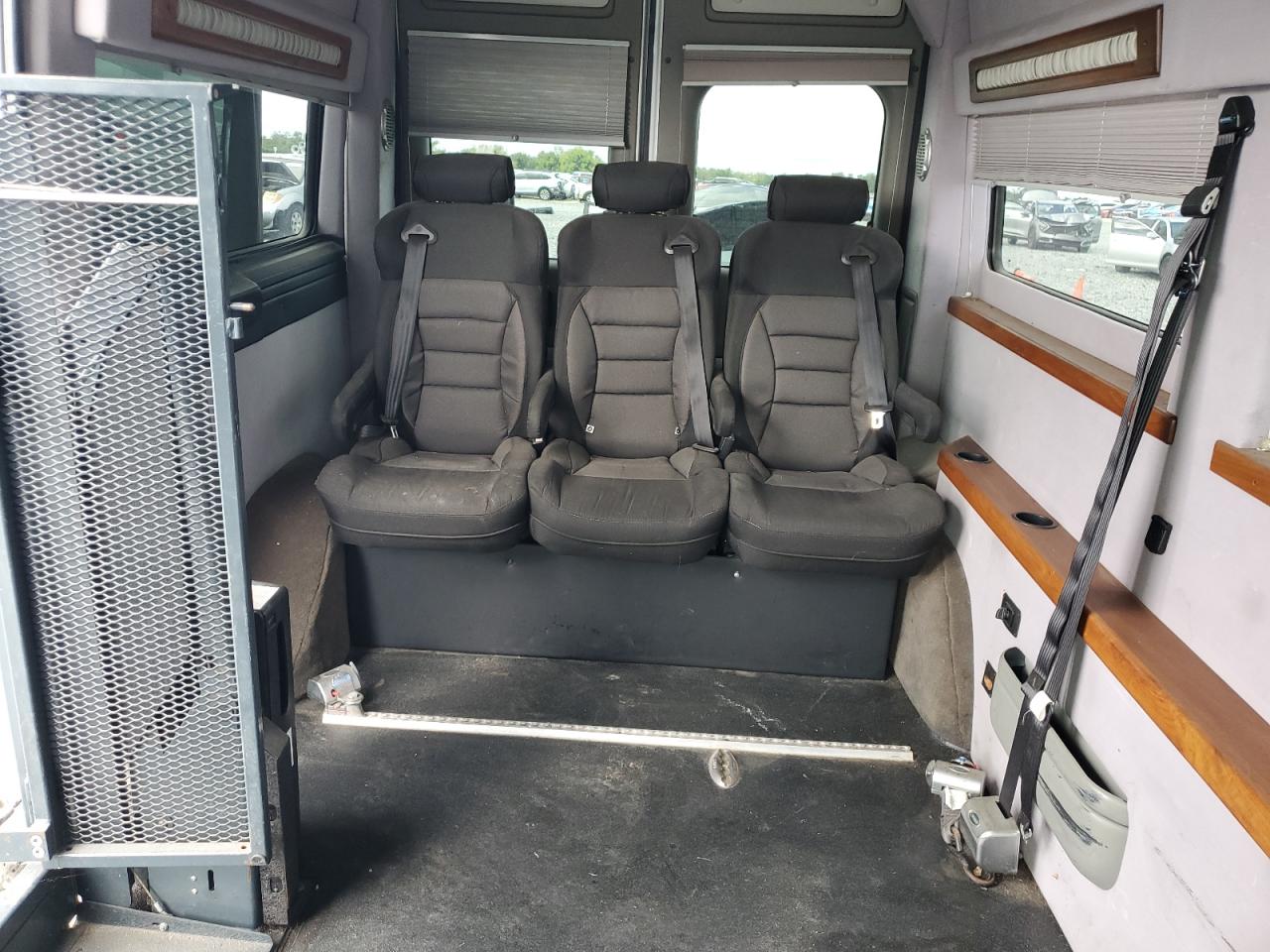 2015 Ram Promaster 1500 1500 High VIN: 3C6TRVBG1FE503067 Lot: 84955245