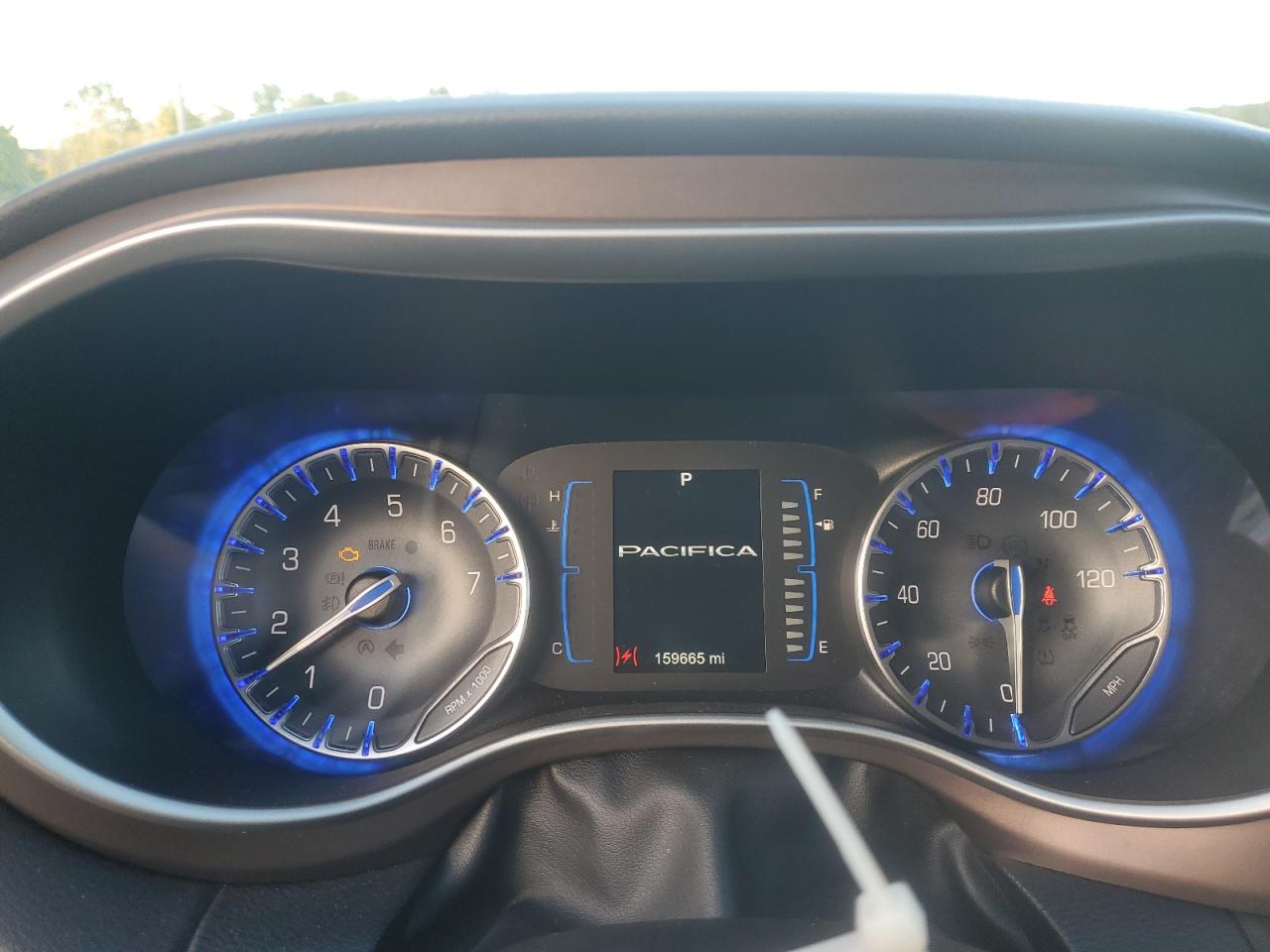 2017 Chrysler Pacifica Lx VIN: 2C4RC1CG2HR657784 Lot: 82326805