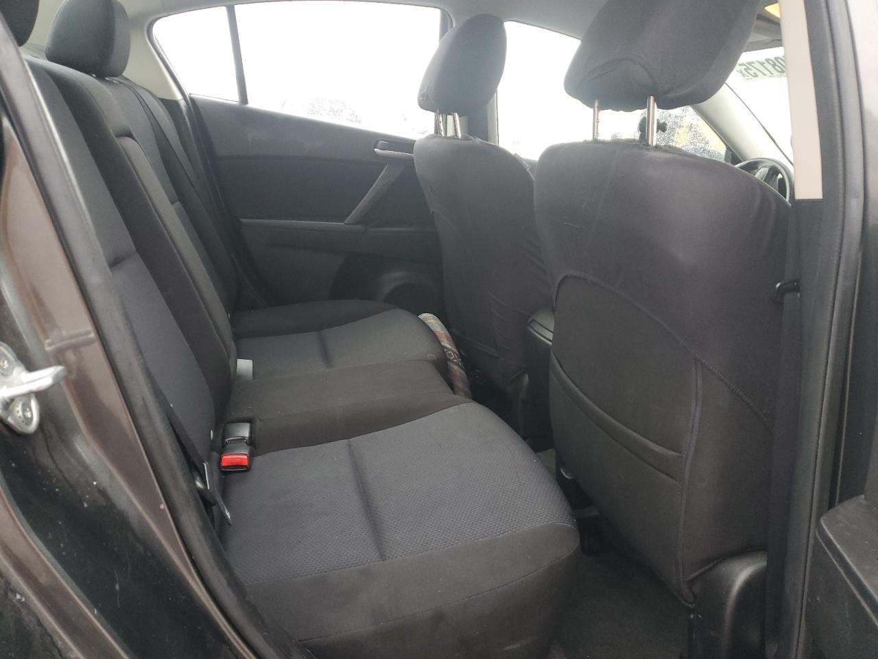 2011 Mazda 3 I VIN: JM1BL1VF5B1460125 Lot: 82508175