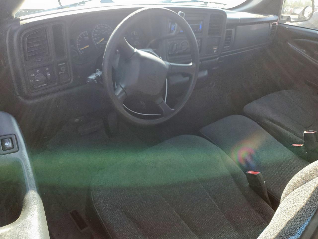 2000 Chevrolet Silverado C1500 VIN: 1GCEC14W7YZ248027 Lot: 86279795