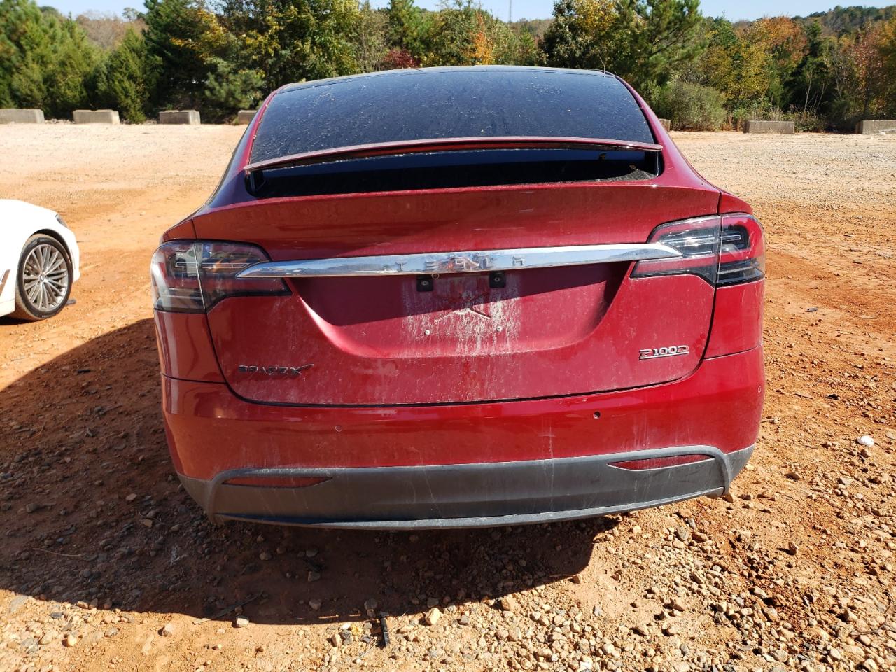 2018 Tesla Model X VIN: 5YJXCBE46JF135726 Lot: 94109225