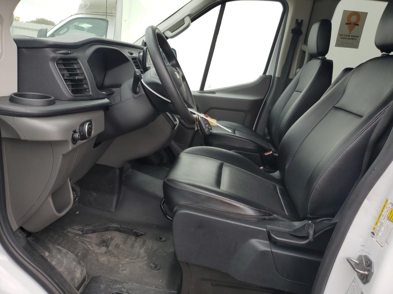 2023 Ford Transit T-350 Hd VIN: 1FBVU4X86PKB11748 Lot: 86772645