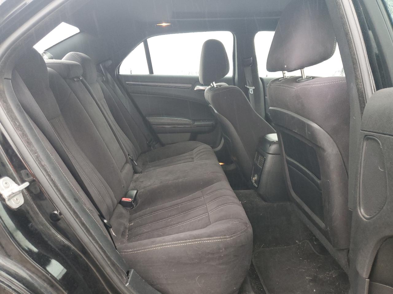 2012 Chrysler 300 S VIN: 2C3CCABGXCH115827 Lot: 90462455