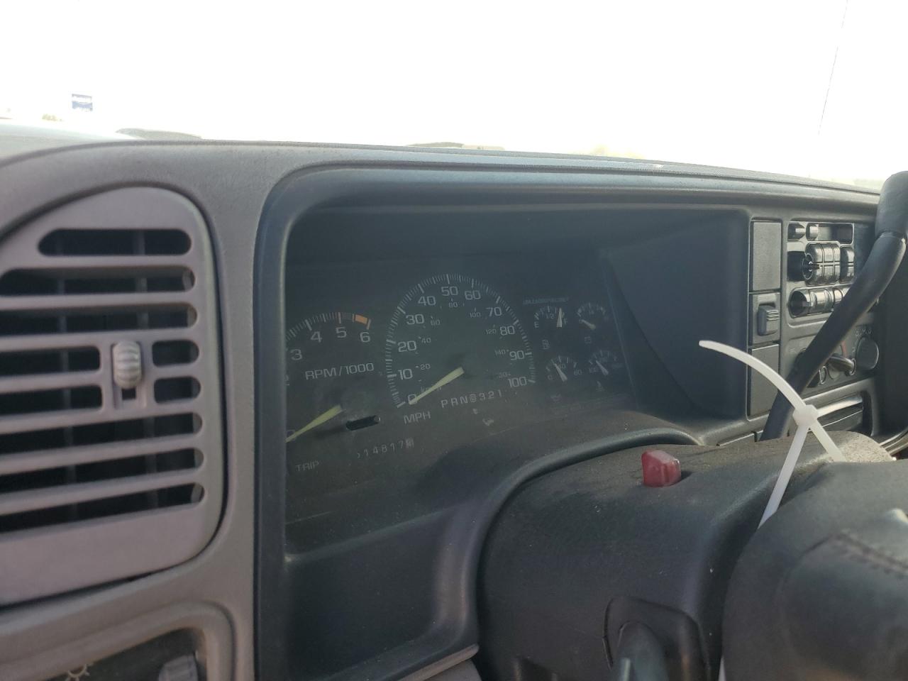 1996 Chevrolet Gmt-400 K1500 VIN: 1GCEK19M1TE127763 Lot: 85530315