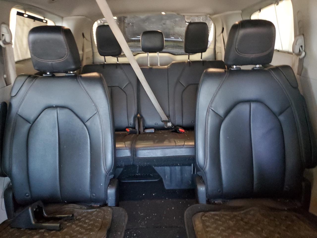 2017 Chrysler Pacifica Touring L VIN: 2C4RC1BG5HR743656 Lot: 82195845