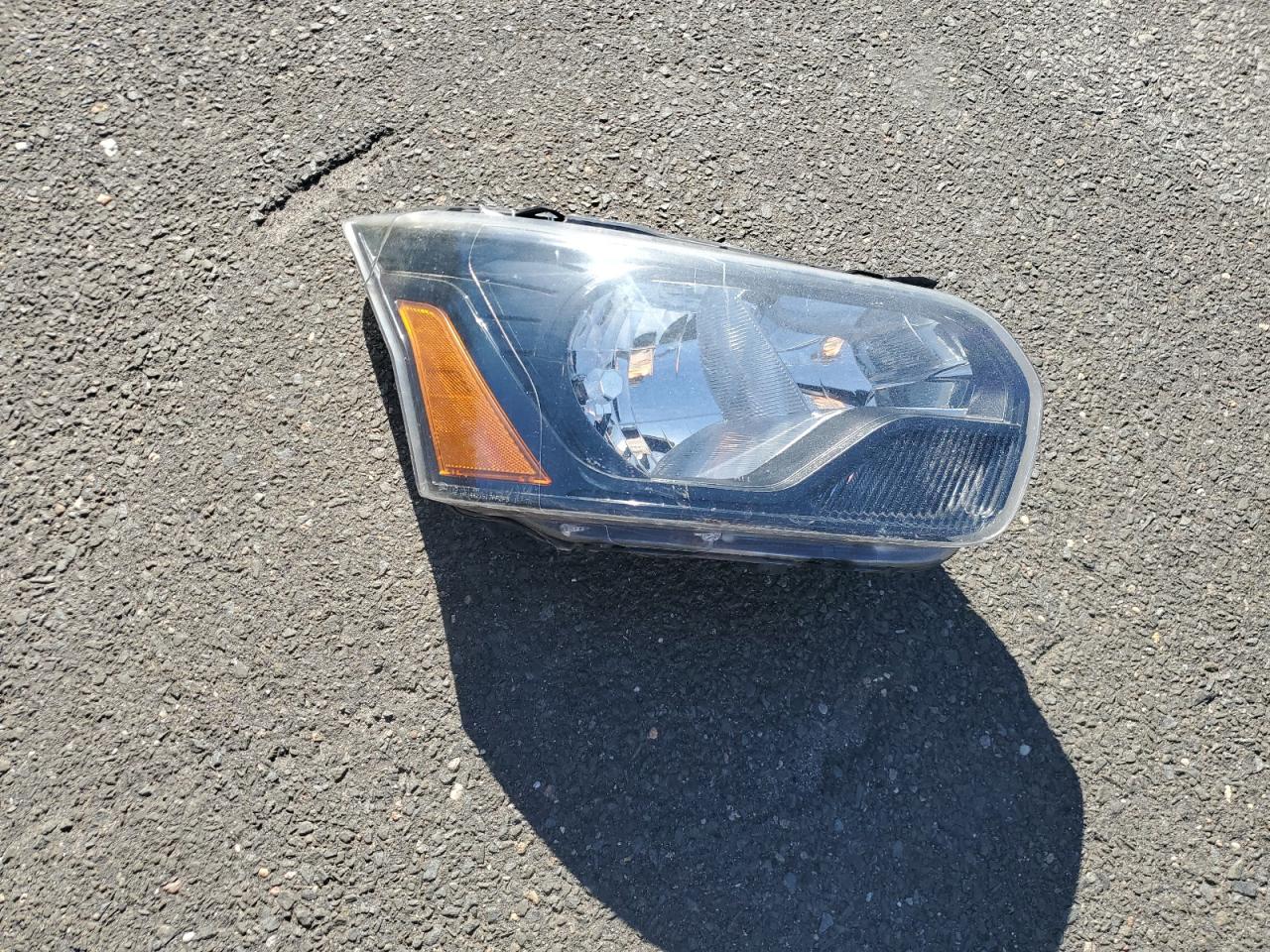 2018 Ford Transit T-150 VIN: 1FTYE2CMXJKA12144 Lot: 86290205