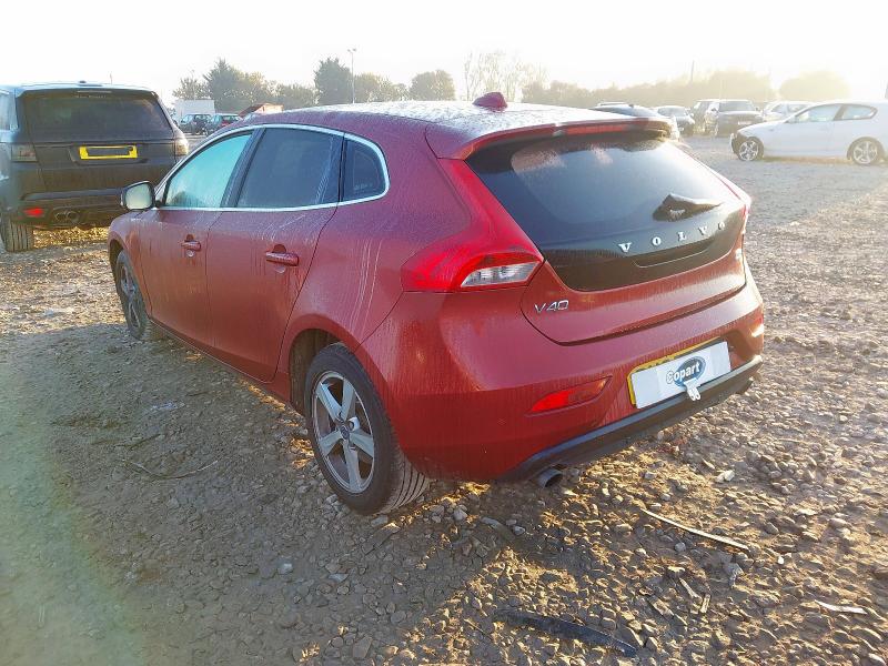2015 VOLVO V40 SE NAV D3 D3 [4 CYL 150] SE NAV 5DR