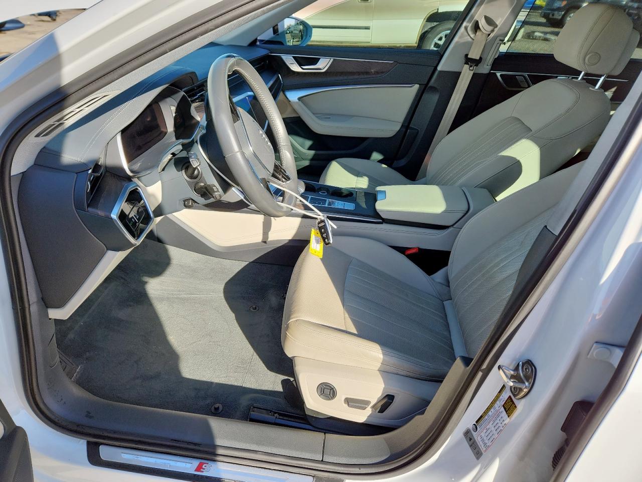 2019 Audi A6 Premium Plus VIN: WAUL2AF21KN098688 Lot: 85961995