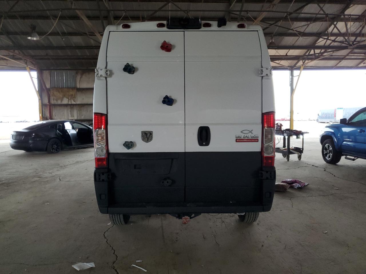 2018 Ram Promaster 1500 1500 High VIN: 3C6TRVBGXJE124657 Lot: 85784985