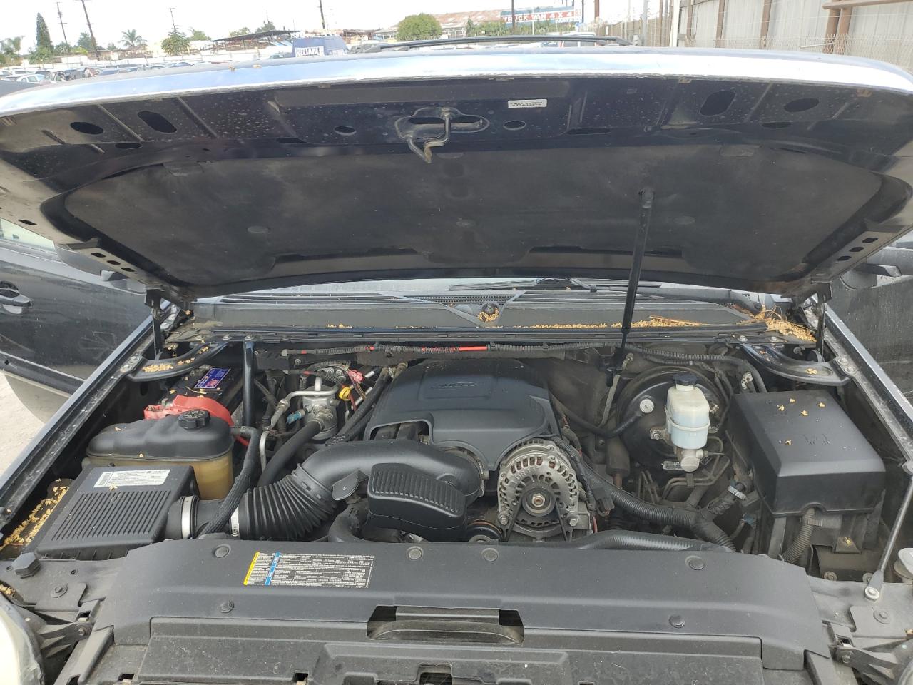 2008 GMC Yukon VIN: 1GKFC13028J117074 Lot: 93776565