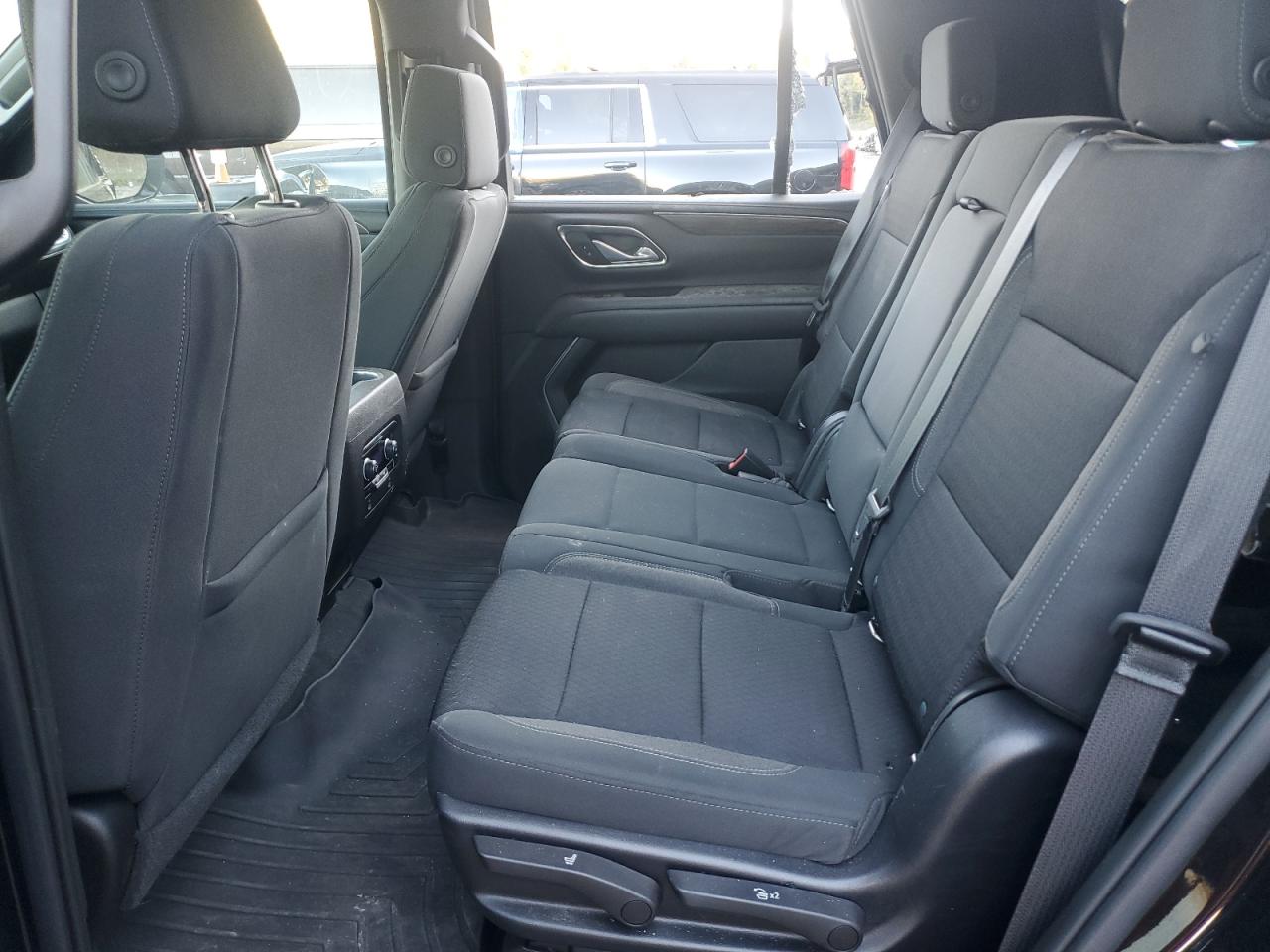 2021 Chevrolet Tahoe K1500 Ls VIN: 1GNSKMKD5MR303150 Lot: 71833215