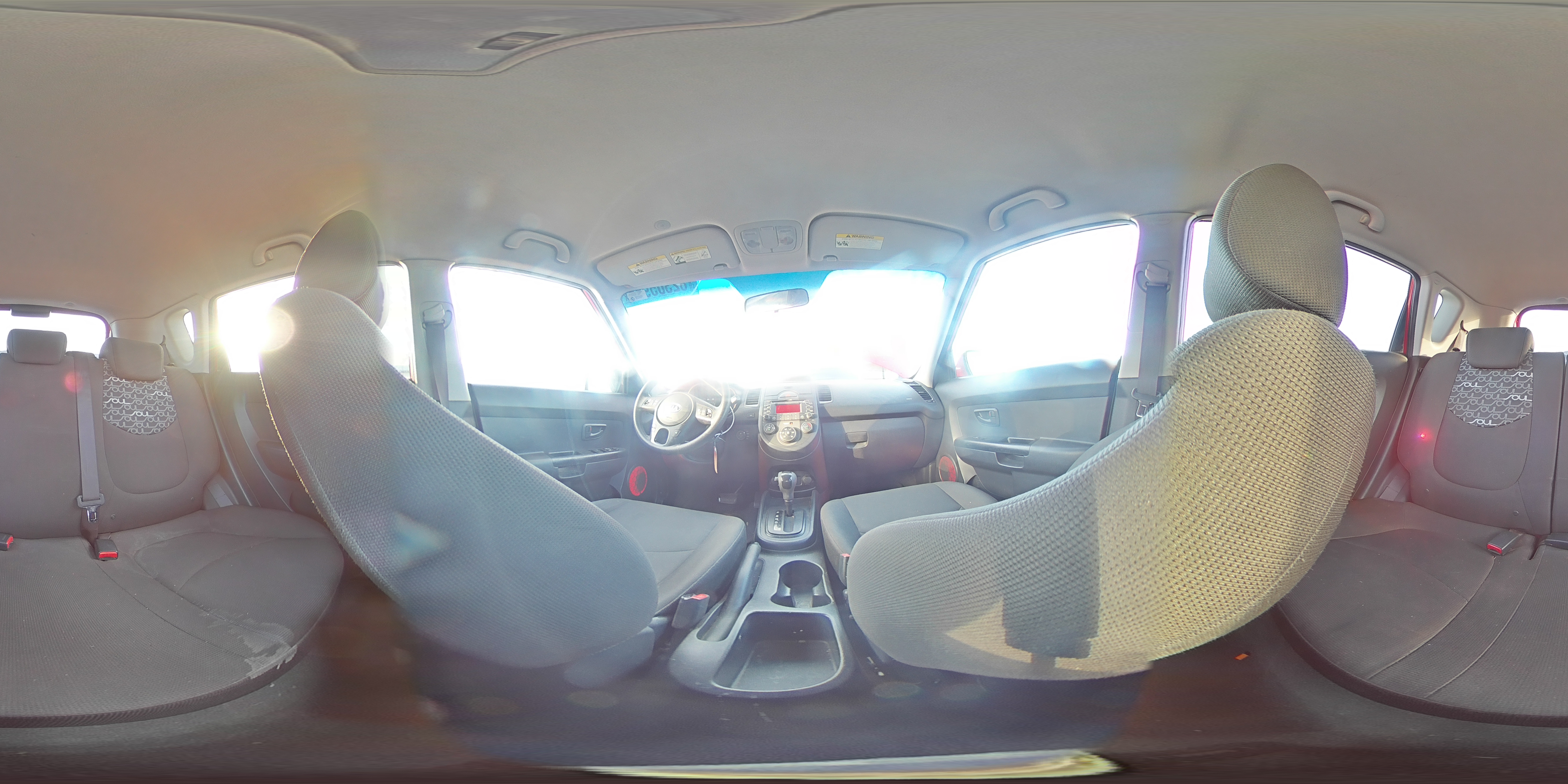 2010 Kia Soul + VIN: KNDJT2A25A7029932 Lot: 82305955