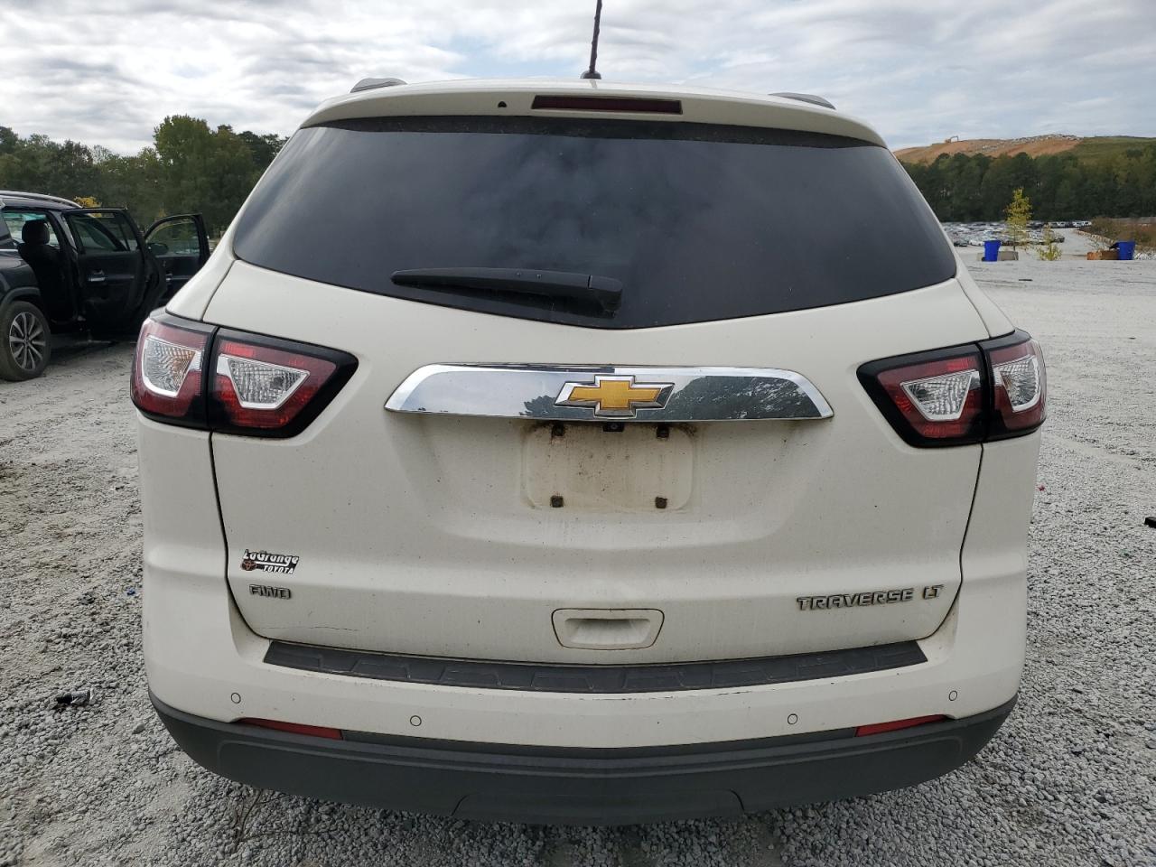 2015 Chevrolet Traverse Lt VIN: 1GNKVHKD3FJ301686 Lot: 85740575