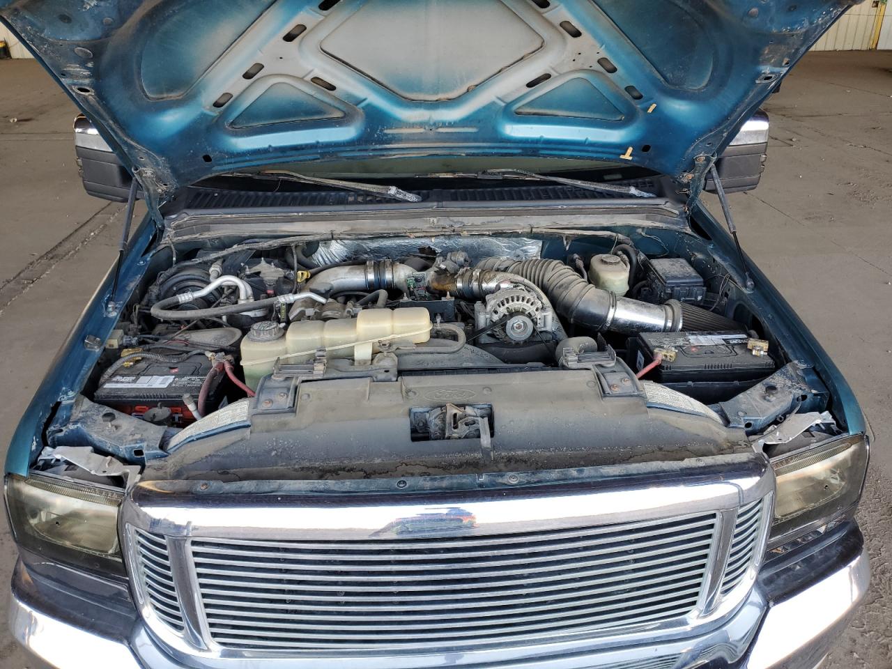 2000 Ford F250 Super VIN: 1FTNX21F2YEA77323 Lot: 90363785