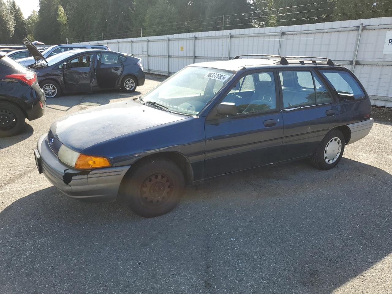 FORD ESCORT 1992. Lot# 80387985. VIN 3FAPP15J6NR128497. Photo 1