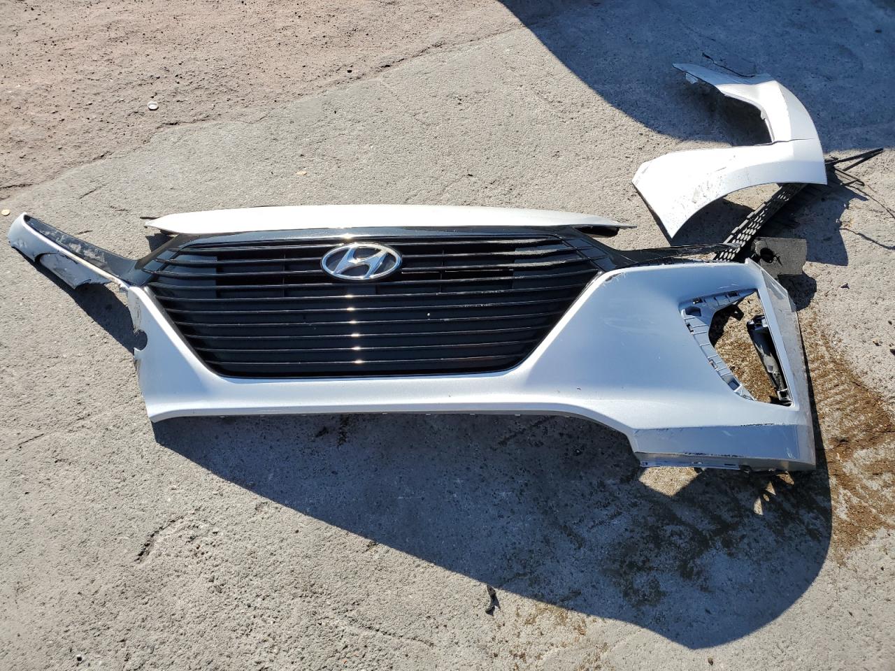 2019 Hyundai Ioniq VIN: KMHC65LD1KU155672 Lot: 84972725