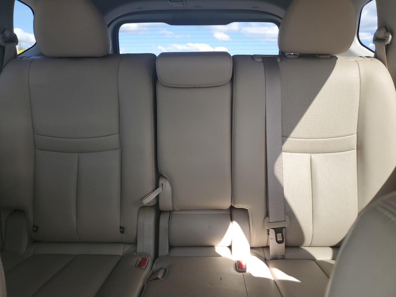 2017 Nissan Rogue S VIN: JN8AT2MT8HW399751 Lot: 86276755