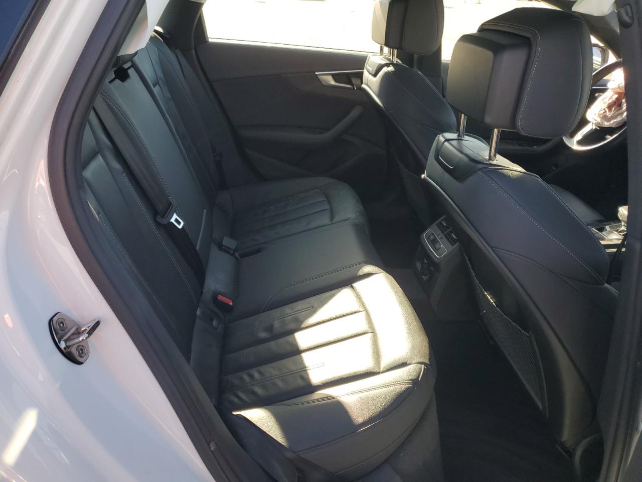 2022 Audi A4 Premium Plus 45 VIN: WAUEAAF48NN015372 Lot: 87290755