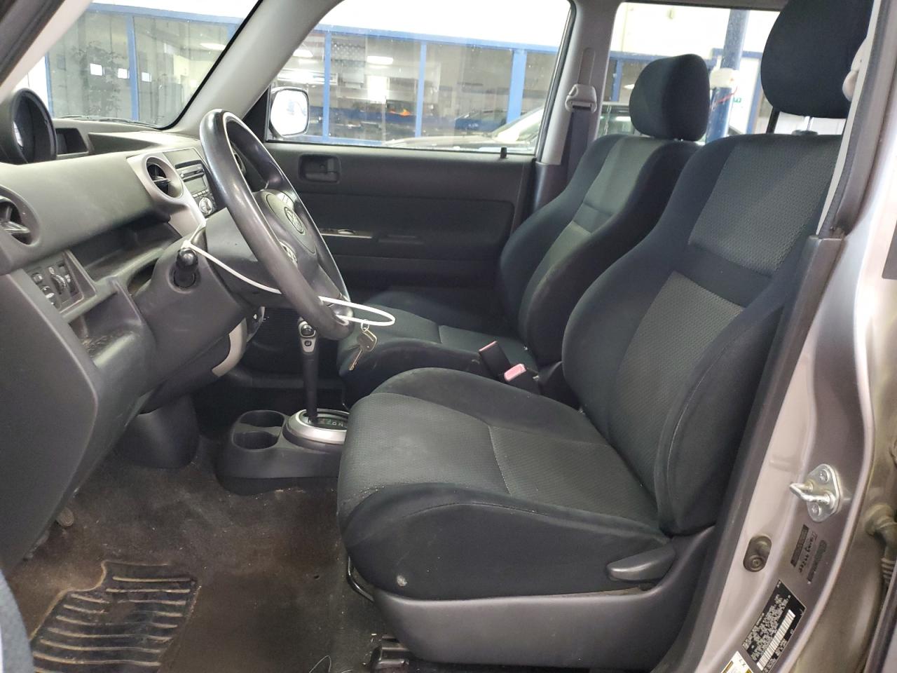 2006 Toyota Scion Xb VIN: JTLKT324264093160 Lot: 82211025