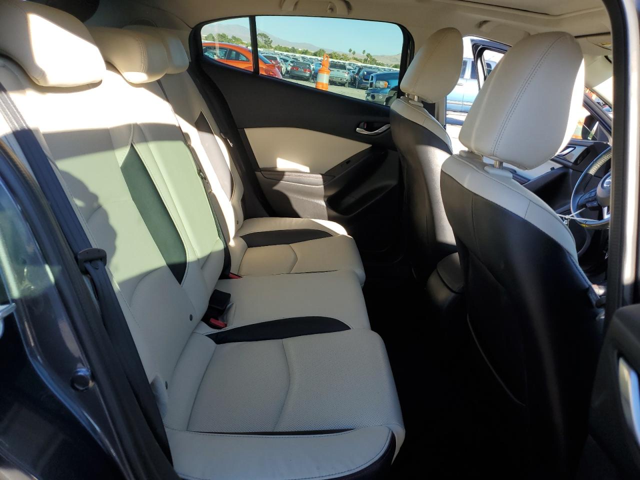 2014 Mazda 3 Grand Touring VIN: JM1BM1M30E1200966 Lot: 87305335