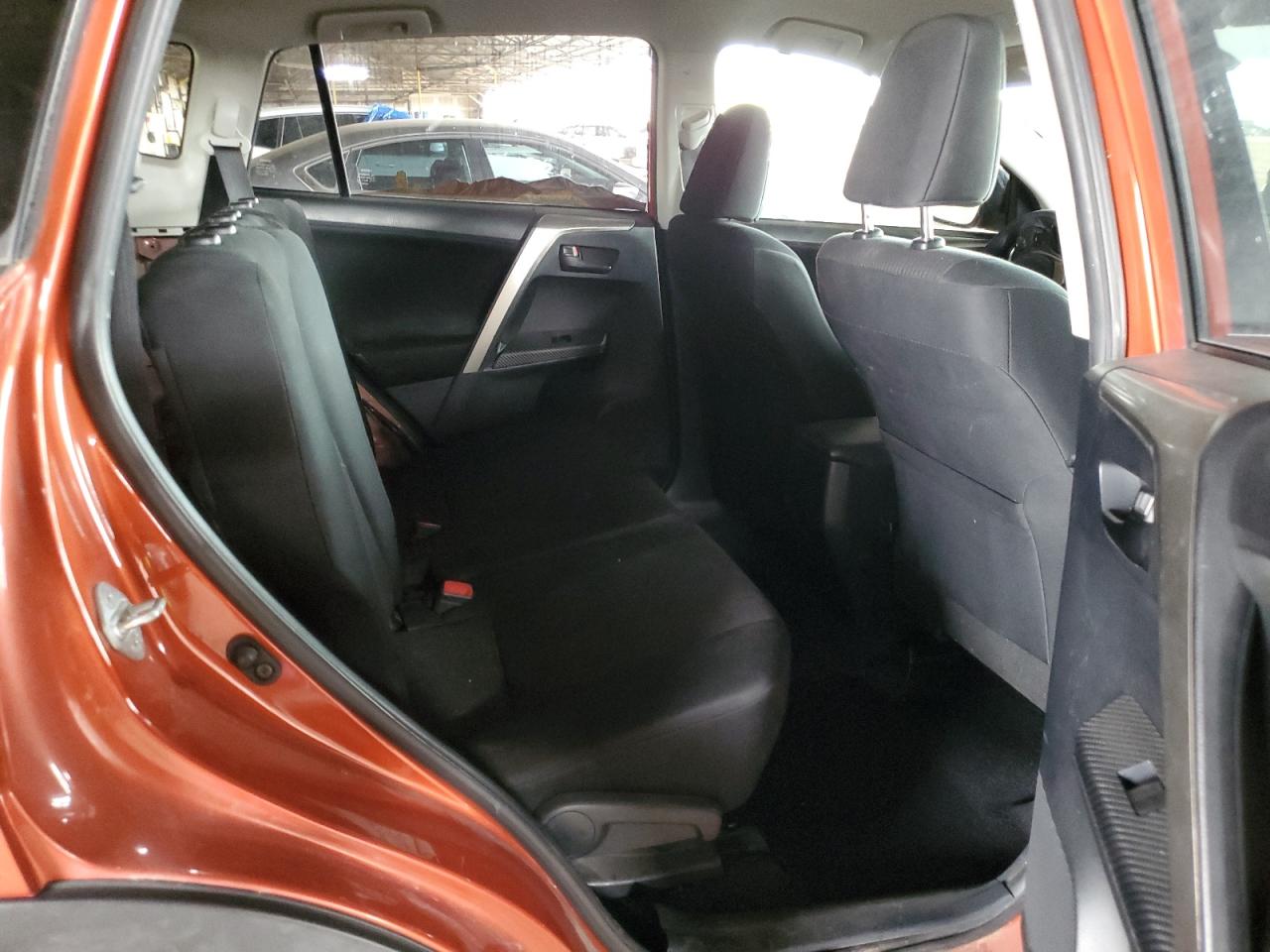 2015 Toyota Rav4 Le VIN: JTMZFREV7FJ049021 Lot: 85901235