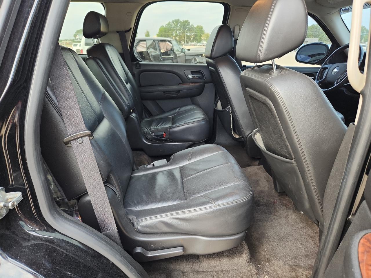 2008 Chevrolet Tahoe K1500 VIN: 1GNFK13088J226046 Lot: 87035155