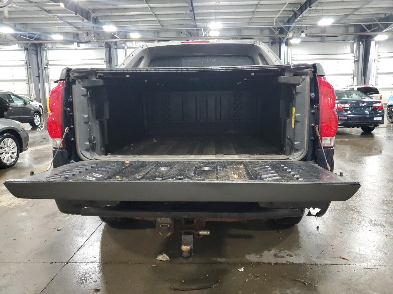 2005 Chevrolet Avalanche K1500 VIN: 3GNEK12Z35G142418 Lot: 86632935