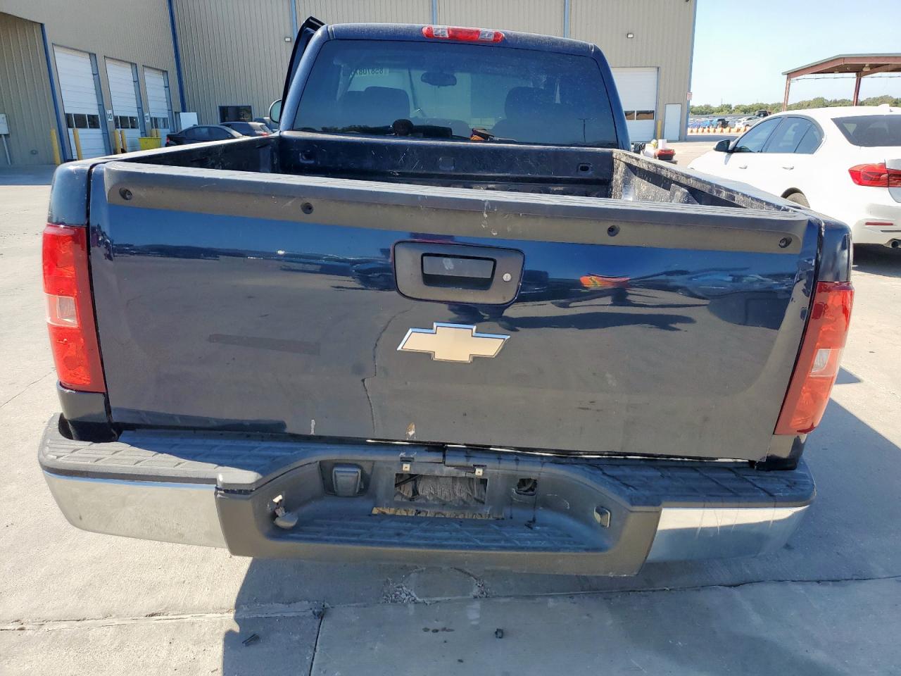 2011 Chevrolet Silverado C1500 Ls VIN: 1GCRCREA3BZ252487 Lot: 85870875