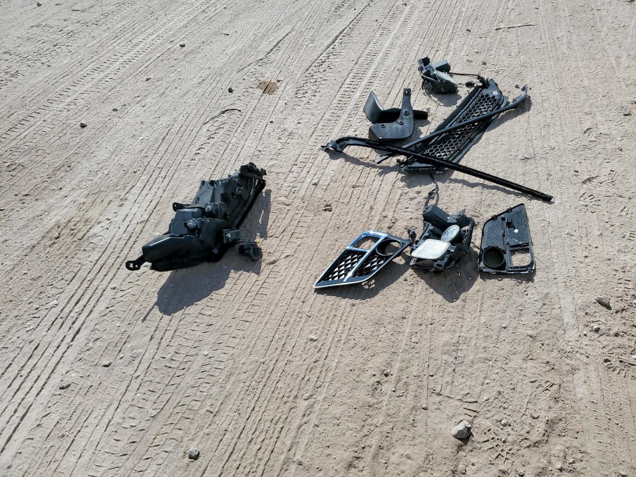 2018 Honda Odyssey Elite VIN: 5FNRL6H93JB017737 Lot: 84459025