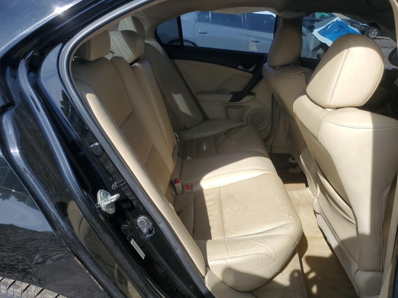 2010 Acura Tsx VIN: JH4CU2F65AC035270 Lot: 81986845