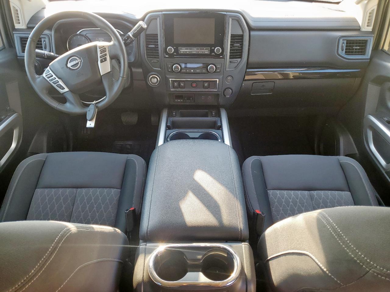 2024 Nissan Titan Sv VIN: 1N6AA1EF7RN116992 Lot: 84390105