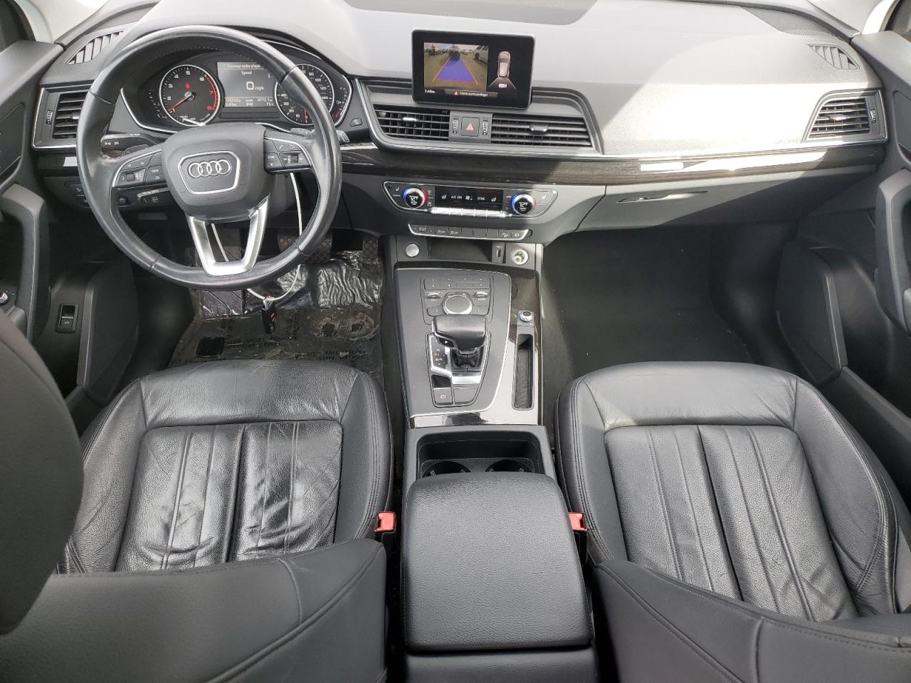 2018 Audi Q5 Premium VIN: WA1ANAFY1J2123864 Lot: 81964795