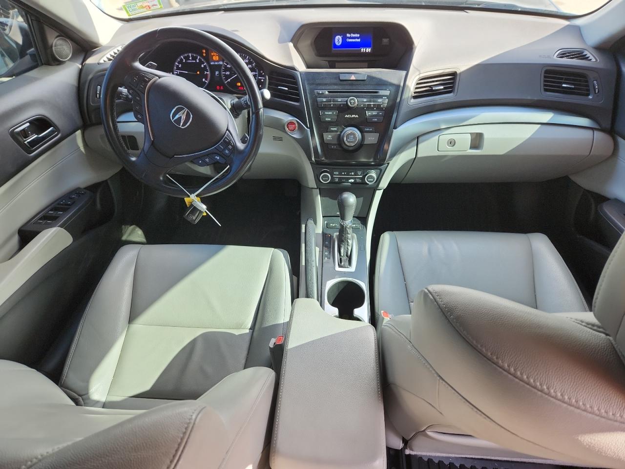 2017 Acura Ilx Base Watch Plus VIN: 19UDE2F3XHA008551 Lot: 90834435