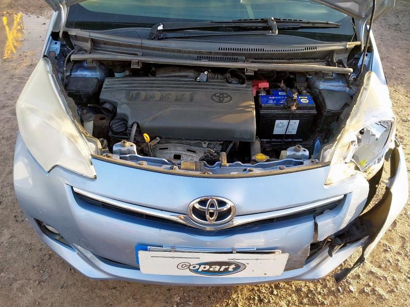 2011 TOYOTA VERSO-S 1.33 DUAL VVT-I T SPIRIT 5DR MULTIDRIVE S