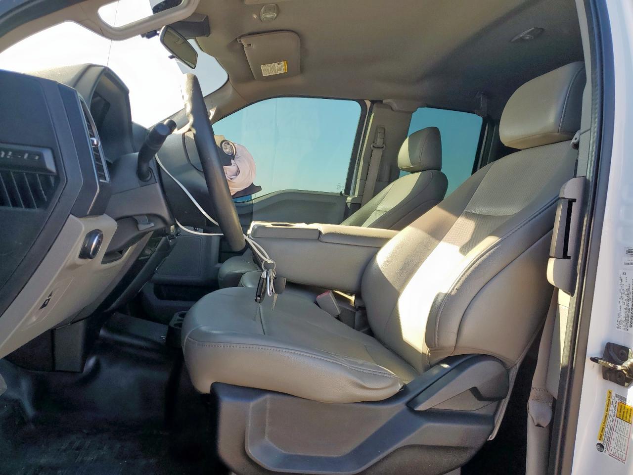 2019 Ford F150 Super Cab VIN: 1FTFX1E55KKF32108 Lot: 90359925