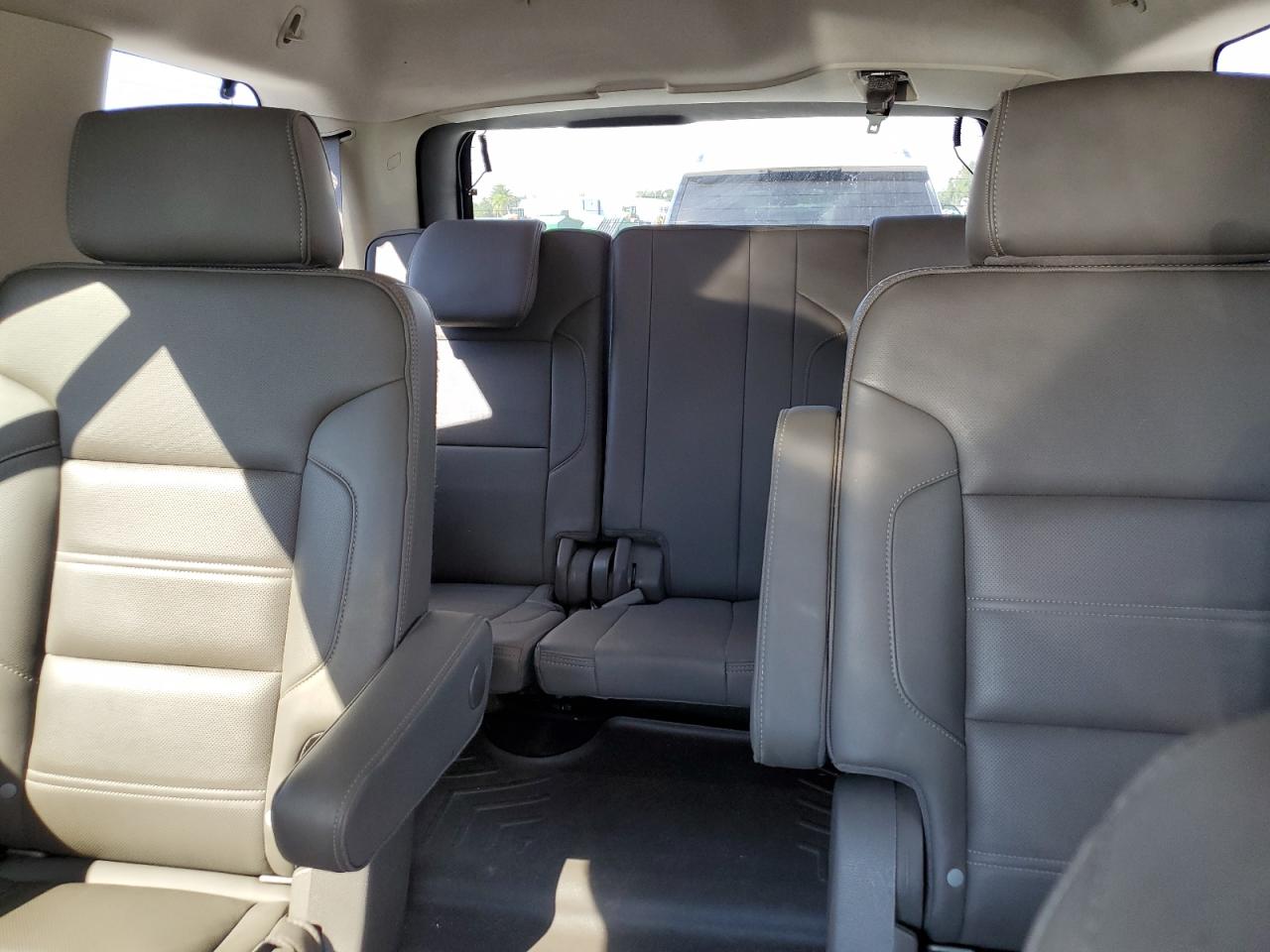 2015 GMC Yukon Denali VIN: 1GKS2CKJ9FR620686 Lot: 89611755