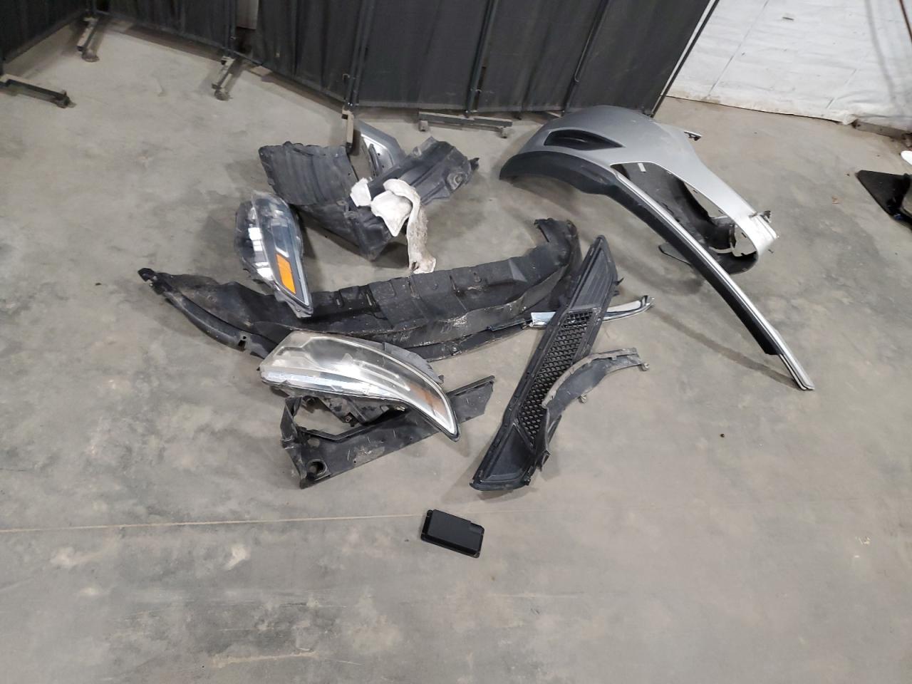 2015 Ford Taurus Limited VIN: 1FAHP2F82FG118340 Lot: 86515325